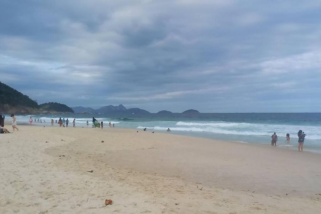 Apartamento Em Copacabana A 100 Metros Da Praia Rio de Janeiro Exteriör bild