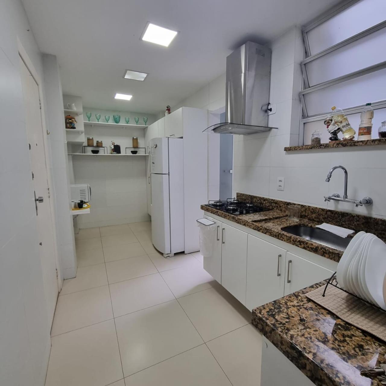 Apartamento Em Copacabana A 100 Metros Da Praia Rio de Janeiro Exteriör bild